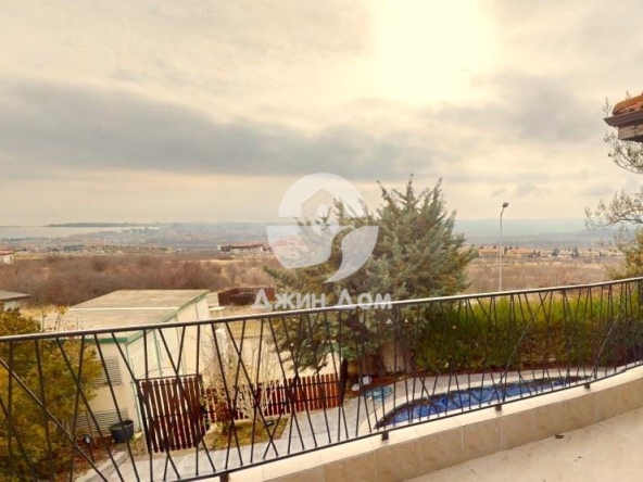 Къща в с. Кошарица, Област Бургас - 225 кв.м за 1045 €/кв.м - Снимка #1