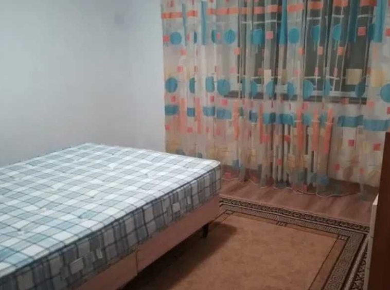 Дава се под наем Едностаен апартамент в Пловдив, Каменица 1 - 42 кв.м за 228.99 € - Снимка #1