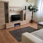 Дава се под наем Тристаен апартамент в Пловдив, Център - 80 кв.м за 244.8 € - Снимка #1