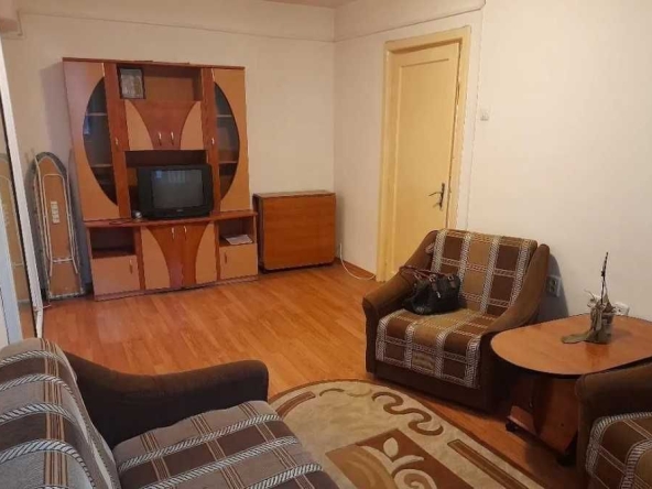 Дава се под наем Двустаен апартамент в Пловдив, Коматево - 65 кв.м за 229.5 € - Снимка #1