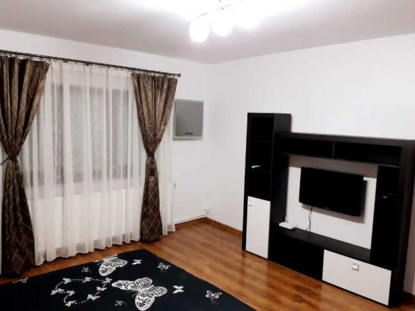 Дава се под наем Едностаен апартамент в Пловдив, Христо Смирненски - 40 кв.м за 155 € - Снимка #1