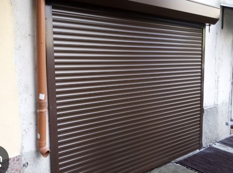 Дава се под наем Гараж / Паркомясто в Пловдив, Тракия - 40 кв.м за 163.2 € - Снимка #1