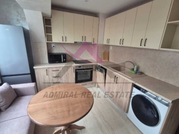 Дава се под наем Тристаен апартамент в Варна, Чайка - 68 кв.м за 665 € - Снимка #1