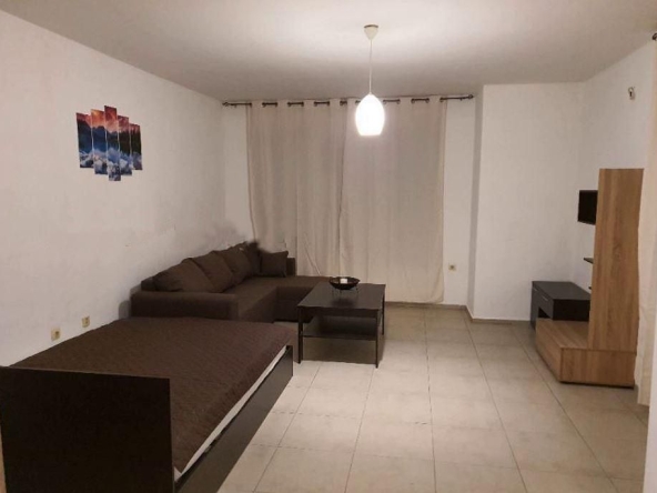 Дава се под наем Едностаен апартамент в София, Витоша - 41 кв.м за 438.6 € - Снимка #1