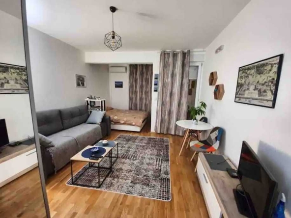 Дава се под наем Едностаен апартамент в Пловдив, Захарна фабрика - 36 кв.м за 168.3 € - Снимка #1