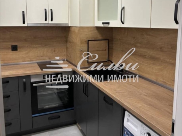 Двустаен апартамент в Шумен, Тракия - 60 кв.м за 1615 €/кв.м - Снимка #1
