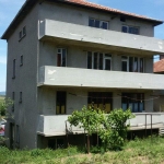 Четиристаен апартамент в Омуртаг - 190 кв.м за 790 €/кв.м - Снимка #1