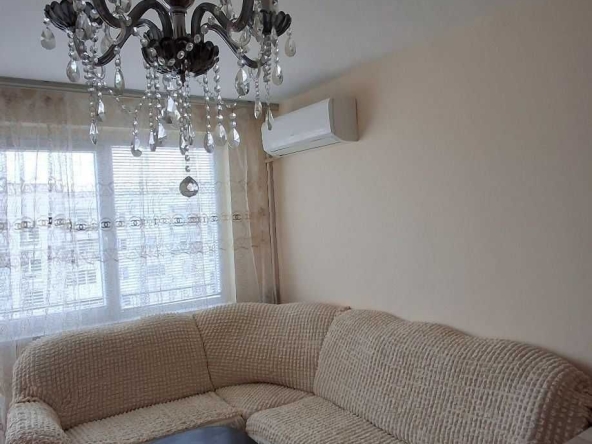 Дава се под наем Едностаен апартамент в София, Надежда 3 - 48 кв.м за 408.51 € - Снимка #1