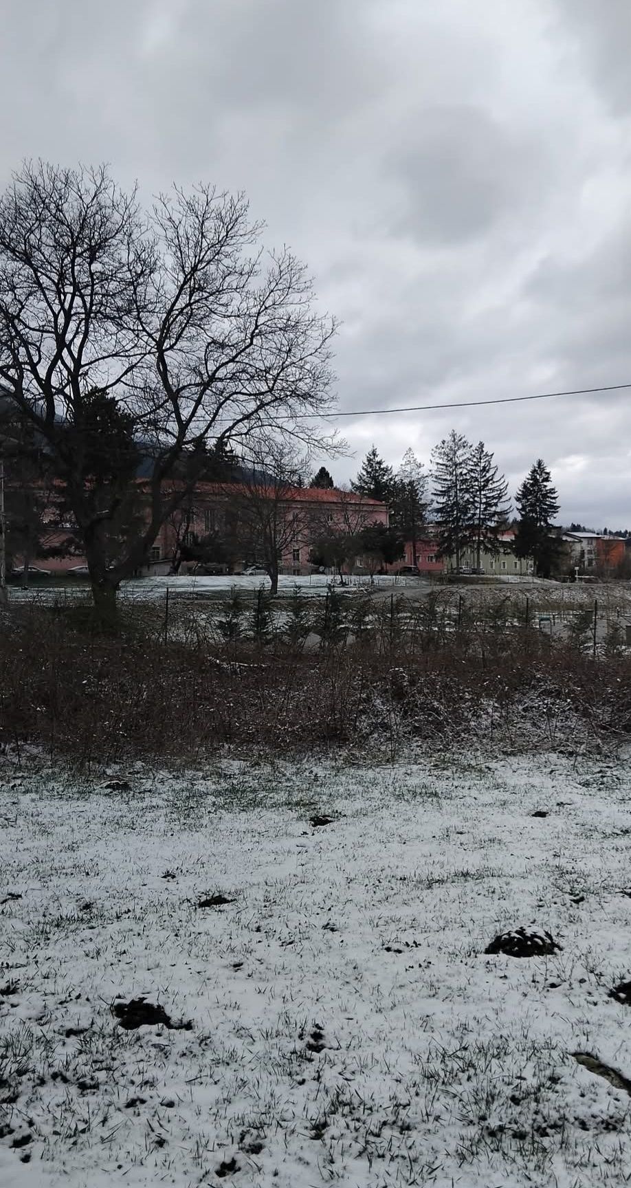 Парцел в Сапарева баня - 3700 кв.м за 27 €/кв.м - Снимка #1