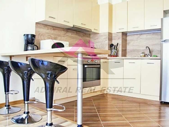 Дава се под наем Двустаен апартамент в Варна, Базар Левски - 66 кв.м за 614 € - Снимка #1