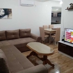 Дава се под наем Четиристаен апартамент в Пловдив, Изгрев - 120 кв.м за 459 € - Снимка #1