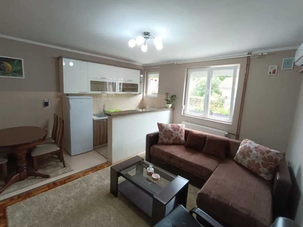 Дава се под наем Едностаен апартамент в Пловдив, Мараша - 35 кв.м за 168.3 € - Снимка #1