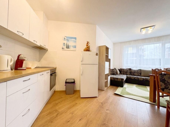 Дава се под наем Двустаен апартамент в Варна, Бриз - 55 кв.м за 613 € - Снимка #1