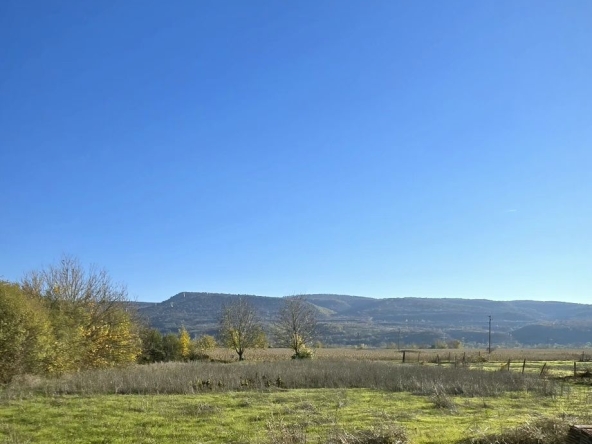 Къща в с. Първомайци, Област Велико Търново - 330 кв.м за 170 €/кв.м - Снимка #1