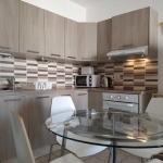 Дава се под наем Двустаен апартамент в Пловдив, Каменица 1 - 70 кв.м за 278.97 € - Снимка #1