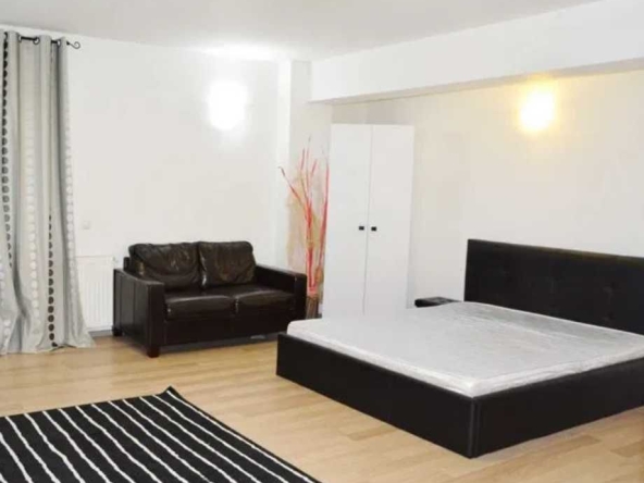 Дава се под наем Едностаен апартамент в Пловдив, Изгрев - 45 кв.м за 229.5 € - Снимка #1