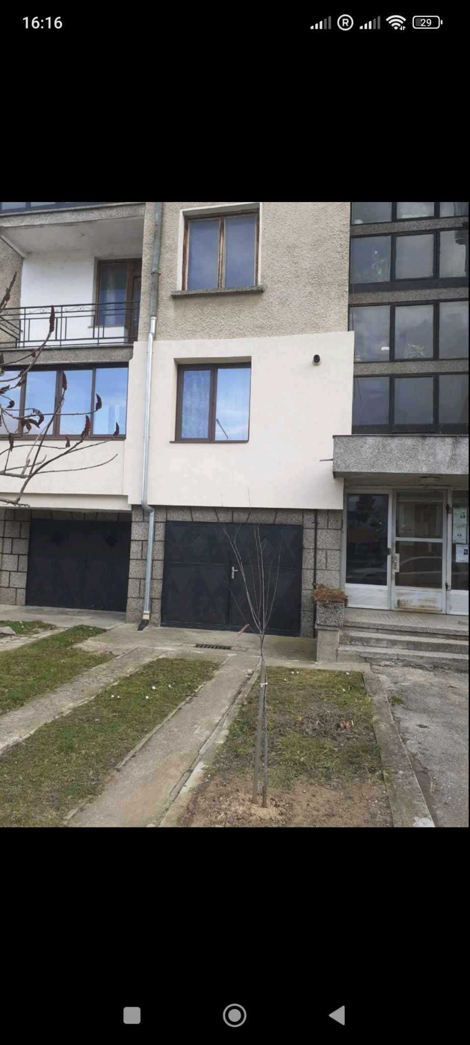 Тристаен апартамент в Ботевград - 175 кв.м за 829 €/кв.м - Снимка #1