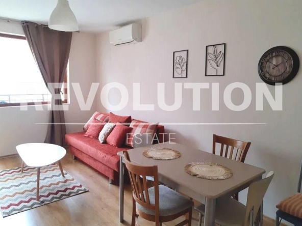 Дава се под наем Двустаен апартамент в Варна, Бриз - 60 кв.м за 400 € - Снимка #1