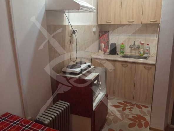 Дава се под наем Едностаен апартамент в Варна, Център - 30 кв.м за 224.4 € - Снимка #1