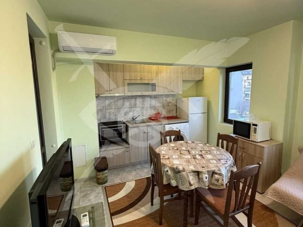 Дава се под наем Двустаен апартамент в Варна, Колхозен пазар - 50 кв.м за 398.82 € - Снимка #1