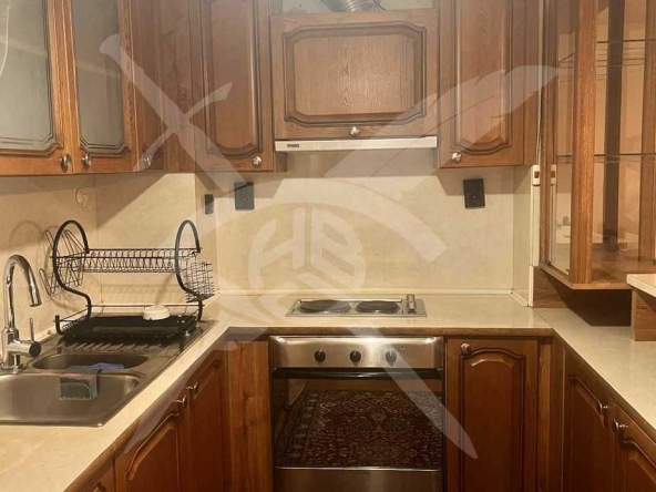 Дава се под наем Тристаен апартамент в Варна, Колхозен пазар - 70 кв.м за 498.27 € - Снимка #1