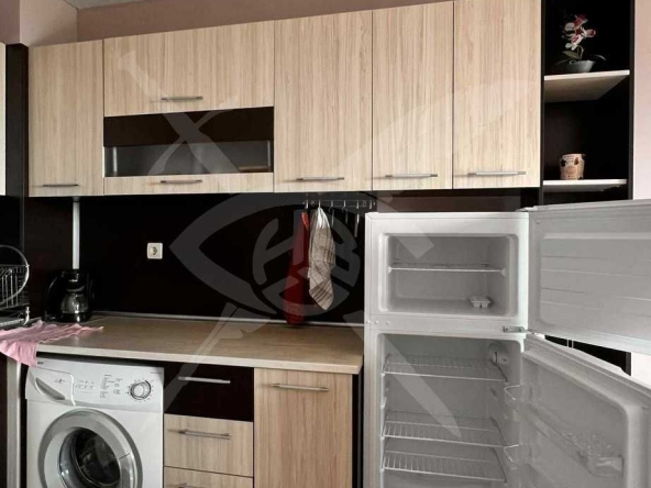 Дава се под наем Двустаен апартамент в Варна, Бриз - 60 кв.м за 400 € - Снимка #1