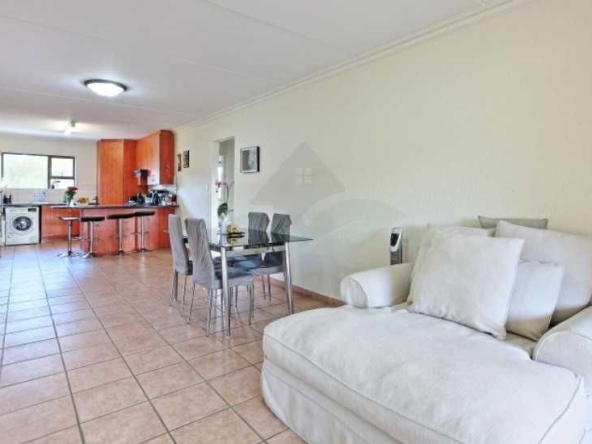 Дава се под наем  в Пловдив, Кършияка - 20 кв.м за 99.45 € - Снимка #1