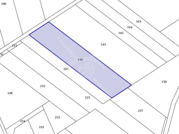 Земеделски имот в с. Брестник, Област Пловдив -  кв.м за 18360 €/дка - Снимка #1
