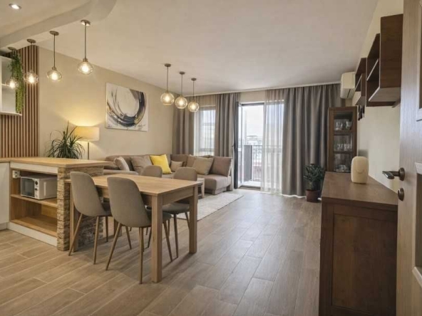 Дава се под наем Двустаен апартамент в София, Красно село - 71 кв.м за 866.49 € - Снимка #1