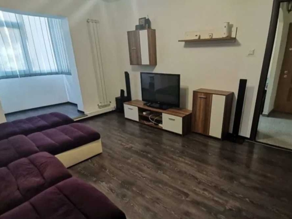 Дава се под наем Тристаен апартамент в Пловдив, Каменица 1 - 82 кв.м за 188.7 € - Снимка #1