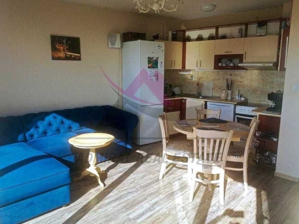 Тристаен апартамент в Варна, Център - 108 кв.м за 2575 €/кв.м - Снимка #1