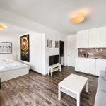 Дава се под наем Едностаен апартамент в Пловдив, Западен - 40 кв.м за 175.95 € - Снимка #1