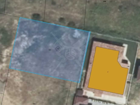 Парцел в с. Белащица, Област Пловдив - 2070 кв.м за 97 €/кв.м - Снимка #1