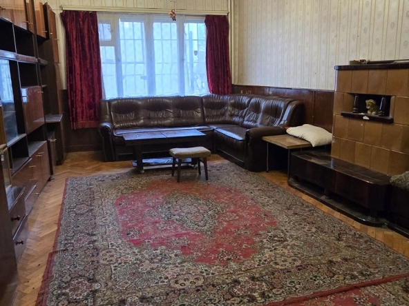 Тристаен апартамент в София, Яворов - 97 кв.м за 1525 €/кв.м - Снимка #1
