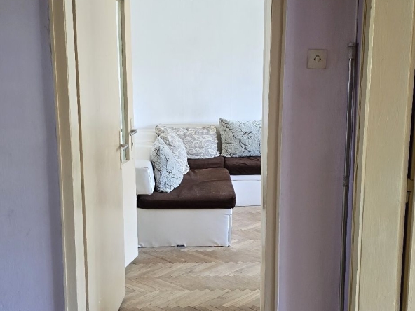 Дава се под наем Двустаен апартамент в Разград, Стефан Караджа - 67 кв.м за 117300 € - Снимка #1