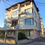 Дава се под наем Тристаен апартамент в Бургас, Сарафово - 120 кв.м за 612 € - Снимка #1