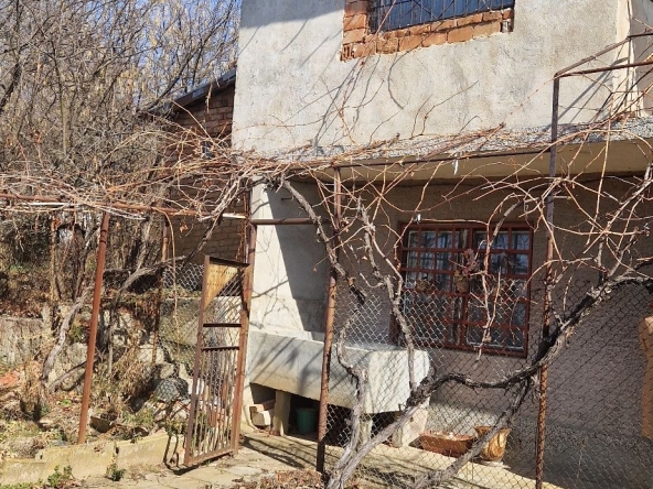 Къща в Силистра, Промишлена зона - Юг - 60 кв.м за 230 €/кв.м - Снимка #1