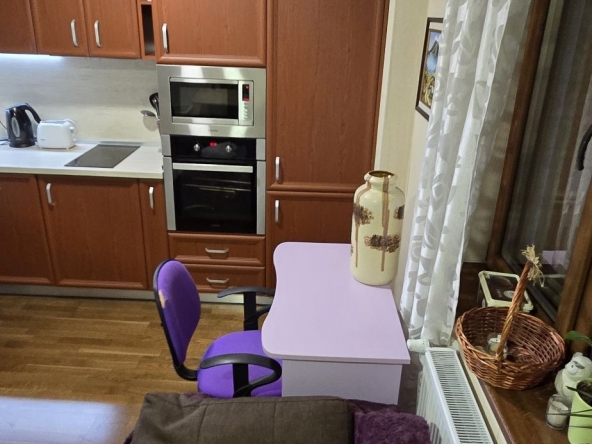 Дава се под наем Едностаен апартамент в Плевен, Идеален център - 50 кв.м за 408 € - Снимка #1