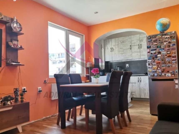 Дава се под наем Етаж от къща в Варна, Аспарухово - 72 кв.м за 425 € - Снимка #1