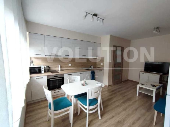 Дава се под наем Тристаен апартамент в Варна, Спортна зала - 75 кв.м за 548.25 € - Снимка #1