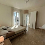 Дава се под наем Двустаен апартамент в Пловдив, Остромила - 65 кв.м за 298.86 € - Снимка #1