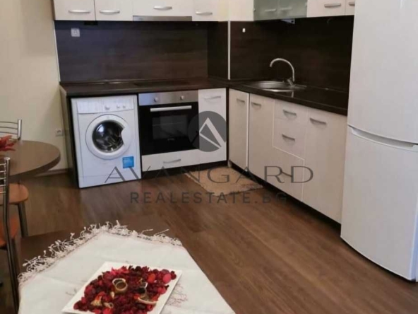 Двустаен апартамент в Пловдив, Тракия - 76 кв.м за 1711 €/кв.м - Снимка #1