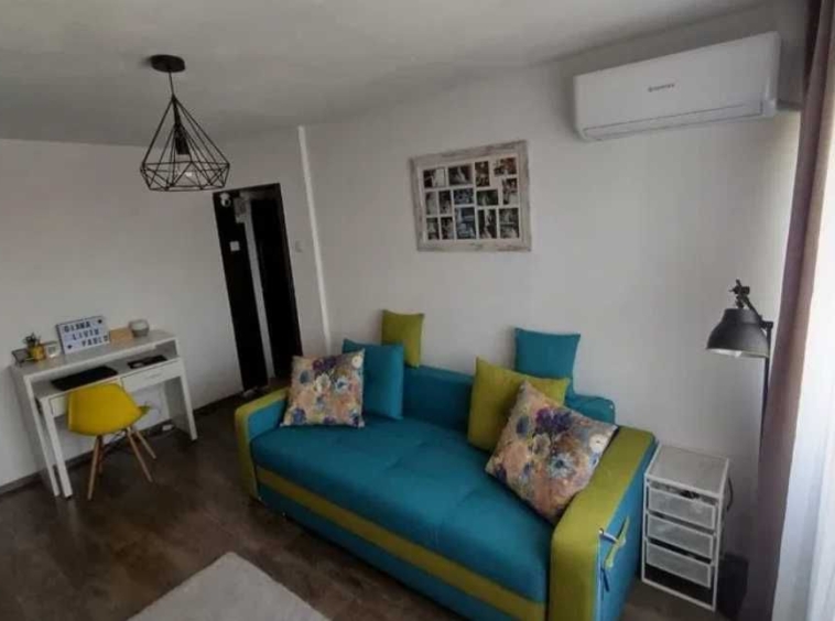 Дава се под наем Едностаен апартамент в Пловдив, Тракия - 24 кв.м за 122.4 € - Снимка #1