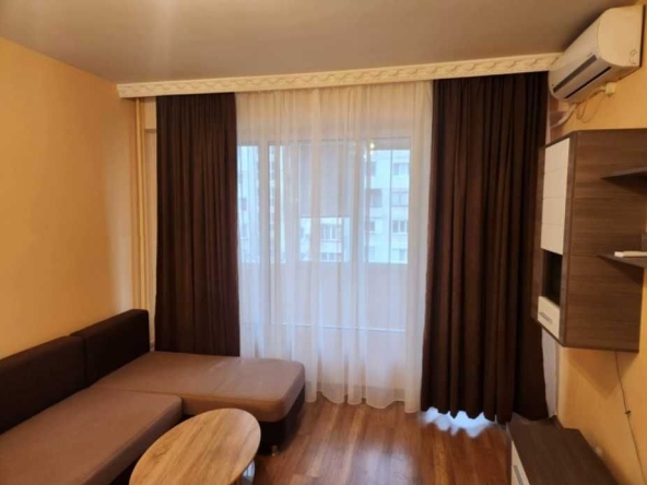 Дава се под наем Двустаен апартамент в София, Люлин 5 - 50 кв.м за 447.78 € - Снимка #1