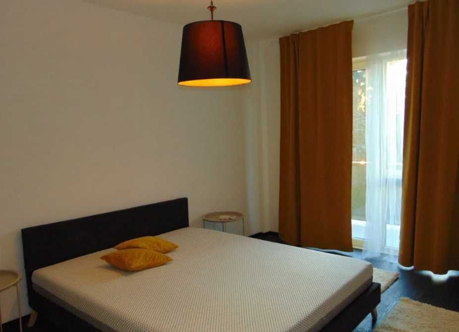 Дава се под наем  в Пловдив, Център - 18 кв.м за 95.37 € - Снимка #1