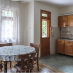 Дава се под наем Тристаен апартамент в Пловдив, Кючук Париж - 117 кв.м за 357 € - Снимка #1