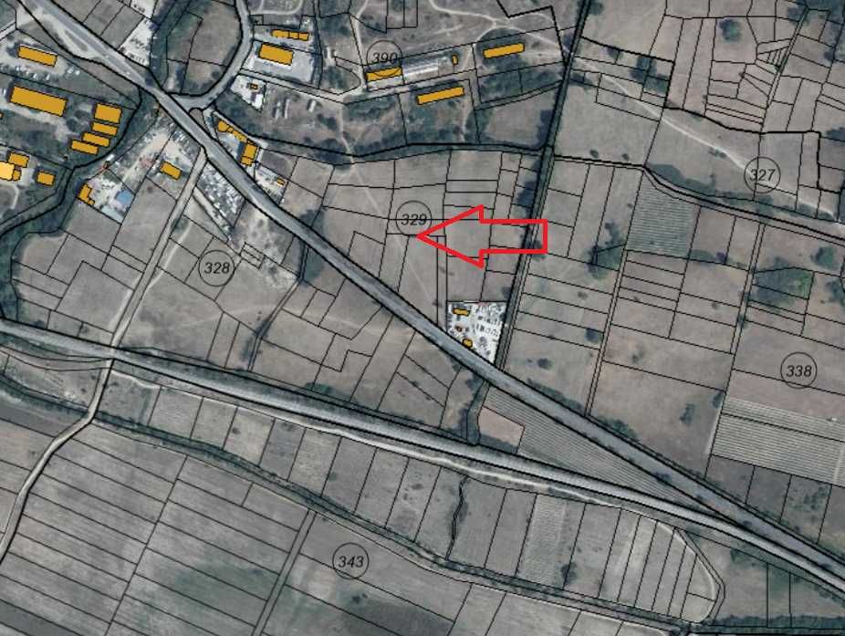 Земеделски имот в Карлово -  кв.м за 11 €/дка - Снимка #1