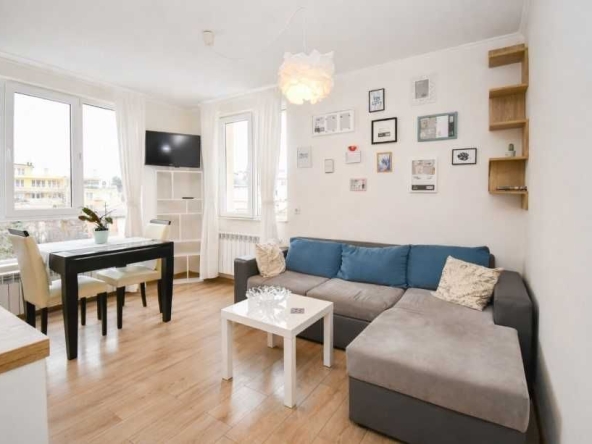 Дава се под наем Двустаен апартамент в София, Манастирски ливади - 62 кв.м за 667.08 € - Снимка #1