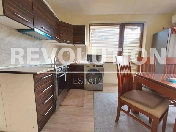 Дава се под наем Двустаен апартамент в Варна, Лятно кино Тракия - 50 кв.м за 448.8 € - Снимка #1