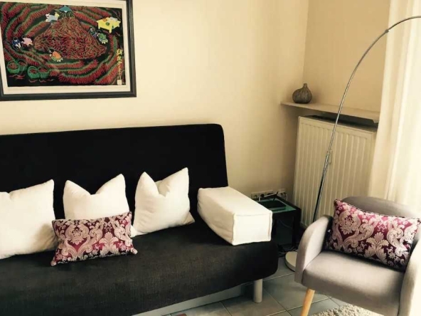 Дава се под наем Двустаен апартамент в Пловдив, Тракия - 65 кв.м за 300.9 € - Снимка #1